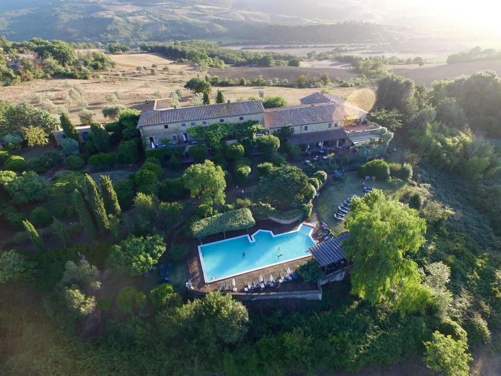 Le Valli Aparthotel Pomarance Exterior photo