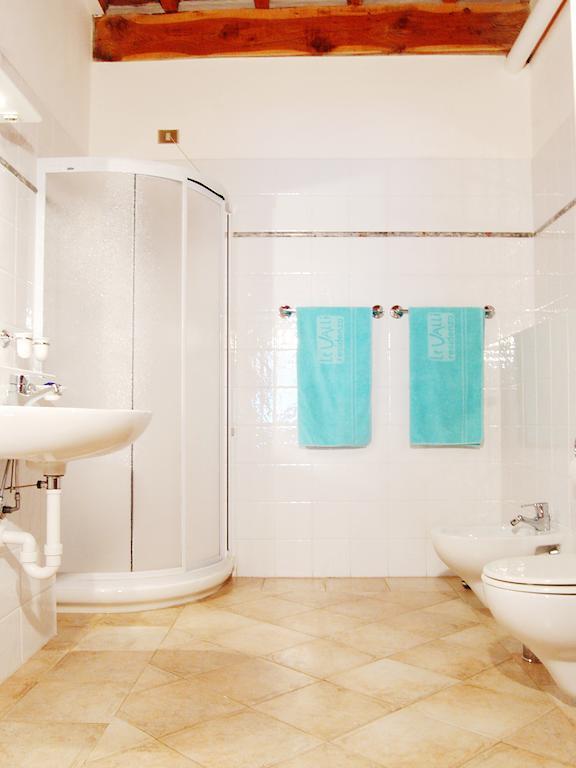 Le Valli Aparthotel Pomarance Room photo