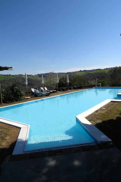 Le Valli Aparthotel Pomarance Exterior photo