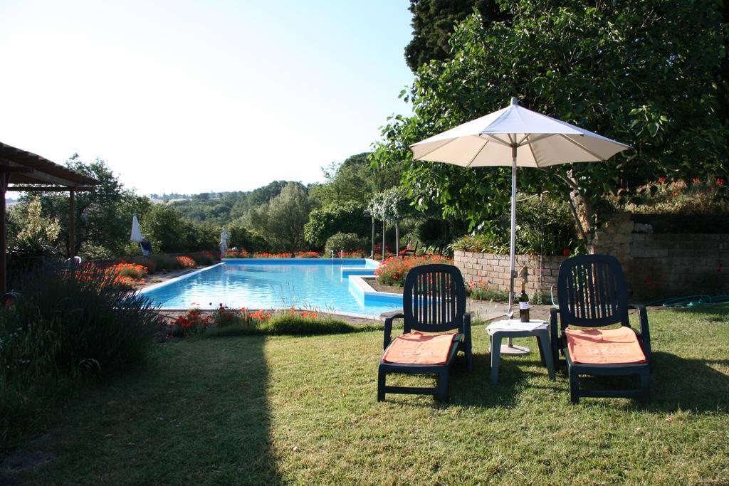 Le Valli Aparthotel Pomarance Exterior photo