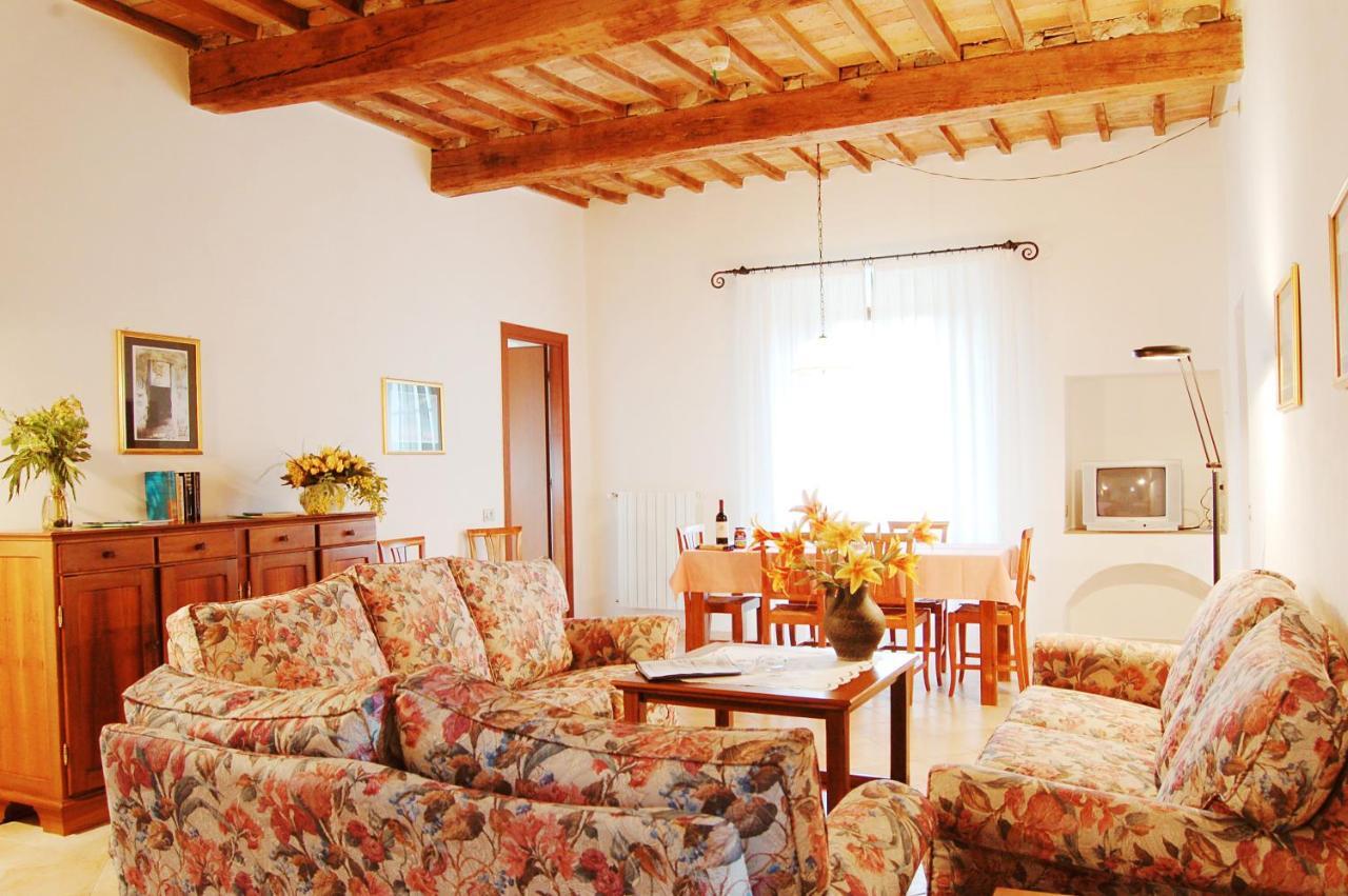 Le Valli Aparthotel Pomarance Room photo